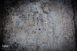 تخت فولاد؛ سرزمین نماد‌ها و نشانه‌ها