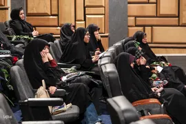ادای احترام شاعران آیینی در گرامیداشت یاد شهید جمهور