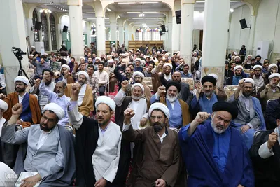 تجمع طلاب و روحانیون اصفهانی در محکومیت جنایات رژیم صهیونیستی