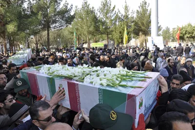استقبال و تشییع سه شهید گمنام در خراسان جنوبی
