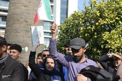 راهپیمایی شیرازی ها بر علیه اغتشاشگران