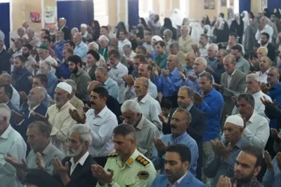 اقامه نماز عید قربان در خرم‌آباد