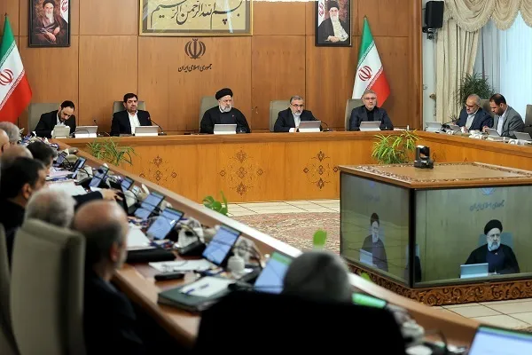 انتخابات باید یکی از جلوه‌های مهم و بزرگ انسجام ملی باشد