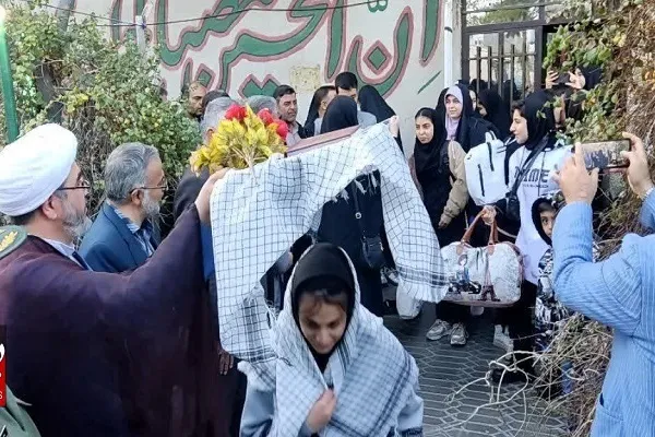 اعزام 132 دانش‌آموز دختر دلیجانی به اردوی راهیان نور