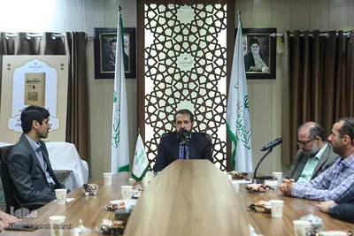 آیین رونمایی از کتاب قرآنهای کوفی در ایران