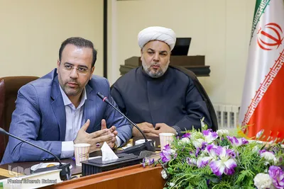 حجت‌الاسلام والمسلمین محمودرضا ذکاوت،محمدهادی صلح‌جو در نشست خبری تشریح برنامه های جدید رادیو قرآن و طرح قرآن، کتاب زندگی(۱۴۵۲)
