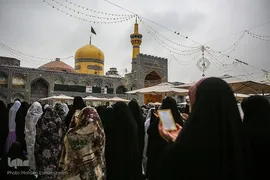 اقامه نماز عید فطر در حرم مطهر رضوی‎