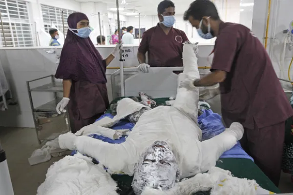11 شخصاً حصيلة ضحايا انفجار مسجد في بنغلاديش