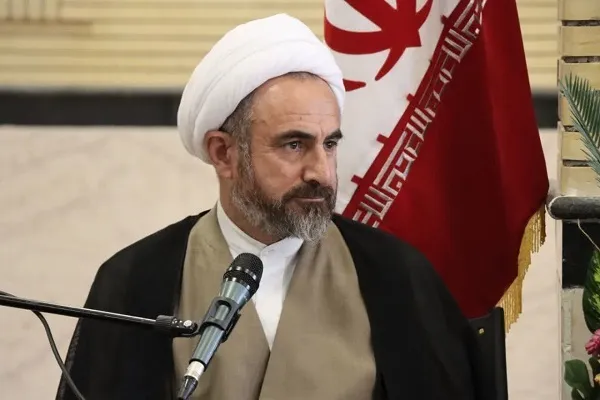 نهادینه شدن فرهنگ کار بهترین ابزار برای جلوگیری از تهاجم فرهنگی است