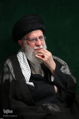 مراسم عزاداری شب عاشورای حسینی در حسینیه امام‌خمینی(ره)