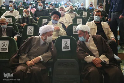 آئین رونمایی از کتاب "استهبان در دفاع مقدس" در استهبان