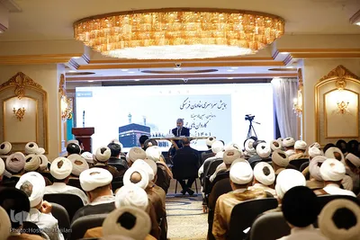 نشست هم اندیشی خادمان فرهنگی کاروانها