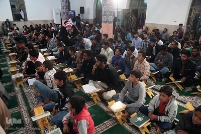 محفل انس با قرآن کاروان قرآنی انقلاب در شهر«بندر کوهستک»