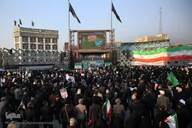 مراسم گرامیداشت یوم‌الله ۹دی در میدان امام حسین (ع)