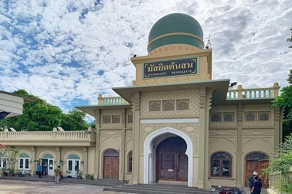 Masjid Tunson; Pencerita sejarah kehadiran Islam di Thailand