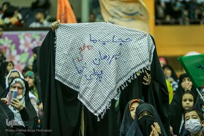 اجتماع بزرگ مهر فاطمی در ورزشگاه ۱۲ هزار نفری آزادی