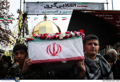 راهپیمایی یوم الله ۲۲ بهمن در تهران 
