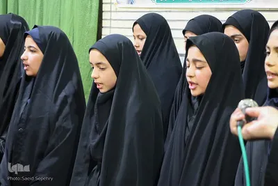 کرسی تلاوت قرآن کریم