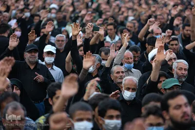 تشییع پیکر پنج شهید مدافع حرم در مشهد

