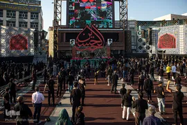 خیمه سوزان غروب عاشورا در میدان امام حسین(ع)