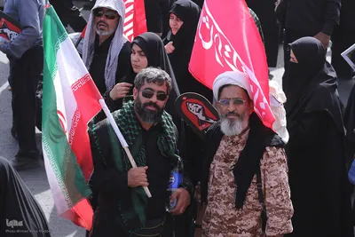 جلوه هایی از شکوه حضور مردم در تشییع با عظمت آقای شهید ایران در قم عکاس: احمدرضا مداح