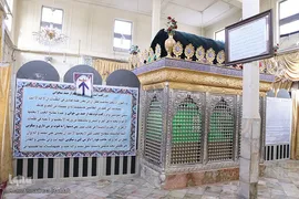 آستان امامزاده سیدحسین(ع) در پاسارگاد استان فارس