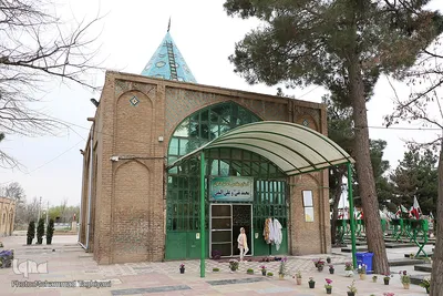 ⁨آستان مقدس امامزادگان هادی و علینقی(ع)