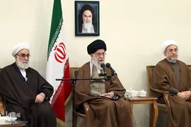 دیدار دست‌اندرکاران کنگره شهدای استان قزوین با رهبر انقلاب