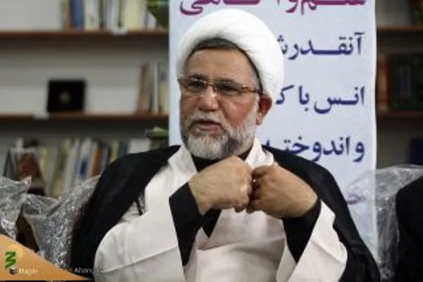 نگاه افراطی و غیرمنصفانه صحابه‌نگاران نسبت به حضرت ابوطالب(ع)