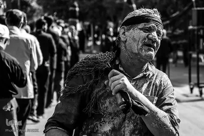 عزاداری ظهر عاشورا در آستانه علوی - شازند/عکاس:طاها نظیری