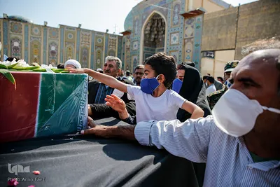 استقبال و تشییع پیکر ۴ شهید حادثه ناوچه کنارک در شیراز