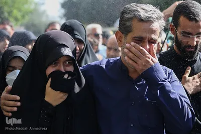 مراسم تشییع پیکر مطهر شهدای امنیت در شیراز‎‎