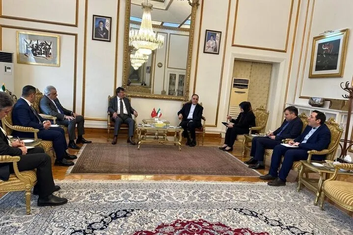 Türkiye ile İran arasındaki dostluk ve işbirliği, bölgesel barışın temnatıdır