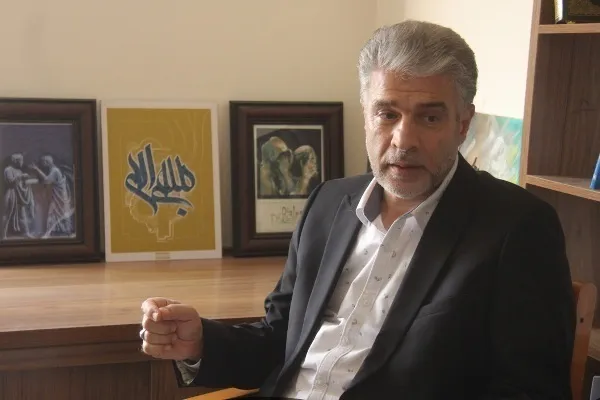 تحول اجتهاد در اثر تاثیر متقابل متن‌گرایی و زمینه‌گرایی