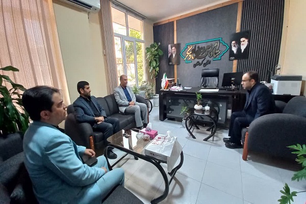 دیدار دبیر ستاد امر به معروف و نهی از منکر کردستان با مدیرکل آموزش و پرورش استان