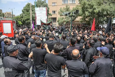 دسته عزاداری روز عاشورا در همدان‎