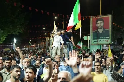 موج ۱۰۰؛ حضور باشکوه رزمندگان خیابان در حمایت از رزمندگان میدان