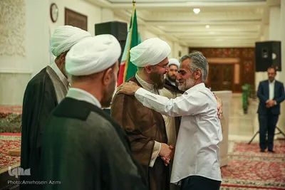 مراسم جشن ولادت امام هادی(ع) در حرم حضرت احمدبن موسی(ع)