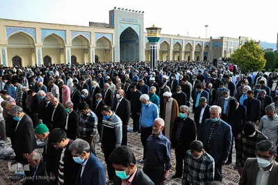 اقامه نماز عید فطر در زیارتگاه شهید مدرس(ره) کاشمر