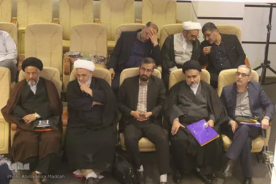 آیین اختتامیه همایش بین‌المللی اندیشه‌های قرآنی آیت‌الله خامنه‌ای در حرم شاهچراغ(ع)