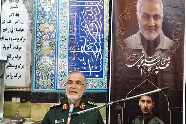 جهان بشیریت به وجود حاج قاسم سلیمانی مدیون است