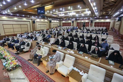 محفل انس با قرآن با حضور استاندار و فعالین قرآنی در قزوین