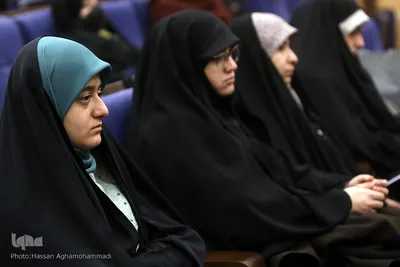 آیین رونمایی ازکتاب رمان روح الله و کتاب صوتی تفسیر آفتاب
