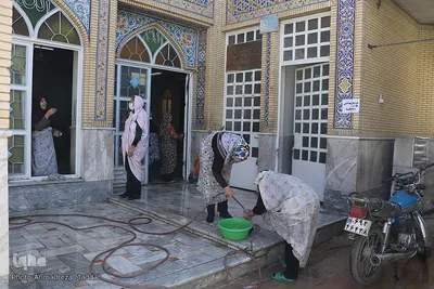 غبارروبی و عطرافشانی مسجد جامع سعدی شیراز‎‎