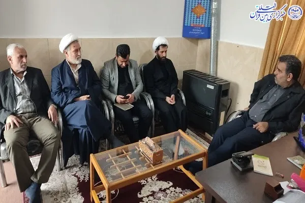 دیدار نماینده مردم ساری و میاندورود با رئیس و کارکنان اداره تبلیغات اسلامی شهرستان میاندورود