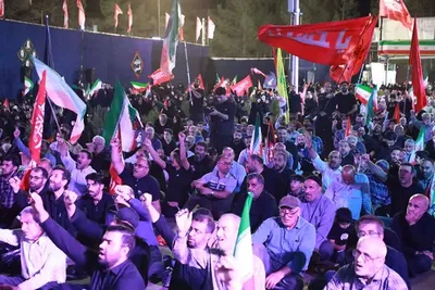 صد و چهل و نهمین شب از اجتماع مردمی «شب‌های اقتدار حسینی» و پنجمین شب سوگواره «مرهم جان» با حضور مقتدرانه مردم وطن‌دوست شهر سمنان، در حسینیه امام خمینی(ره) واقع در بوستان هفده شهریور این شهر برگزار شد.
