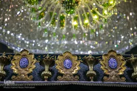 غبار‌روبی مضجع مطهر حضرت عبدالعظیم حسنی(ع)