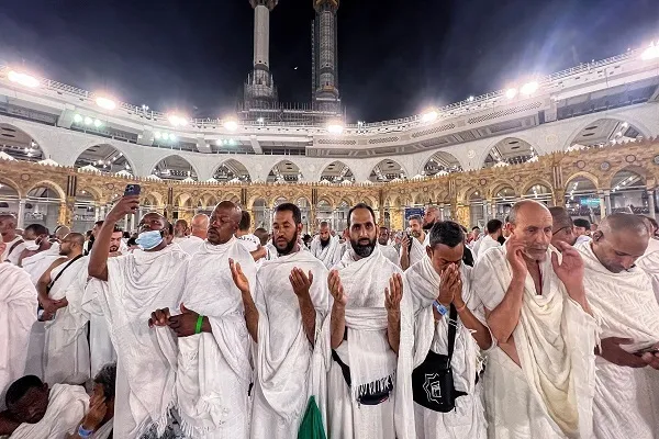 Peregrinos são incentivados a aproveitar ao máximo cada momento durante o Hajj