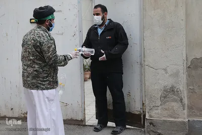 ضد عفونی معابر قم توسط نیرو های حشد الشعبی