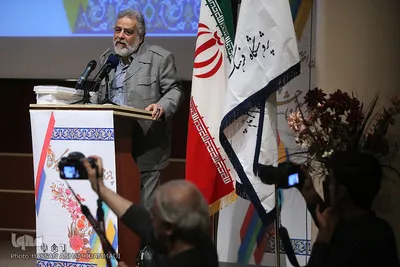  مرتضی فرهادی، پیشکسوت عرصه پژوهش